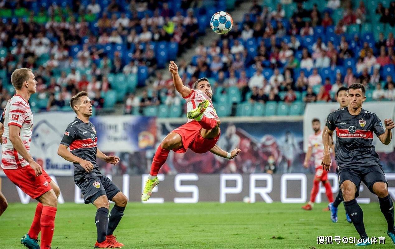 莱比锡训练开放日，赛后强势反弹引欢呼，德国杯在即，医务组通报恢复-英雄联盟